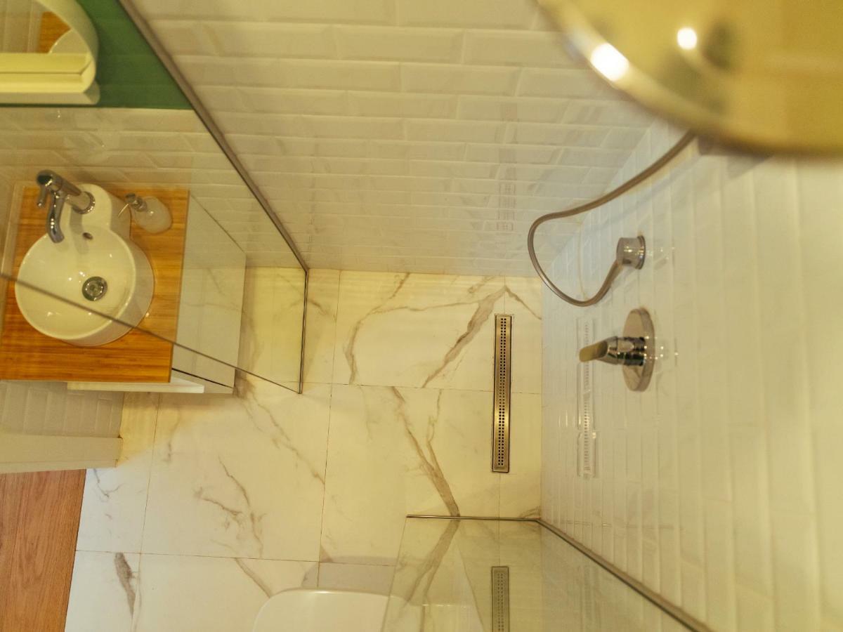 Boutique Luxury Flats - La Maison Du Petit Paris Bucareste Exterior foto